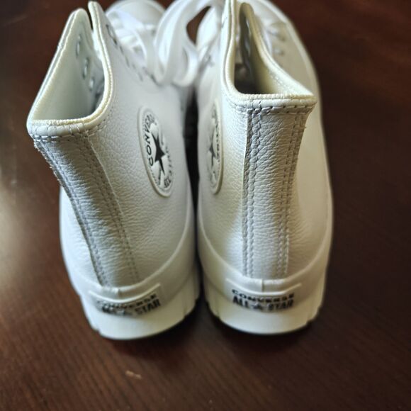 M8.5/W10.5 Converse Chuck Taylor All Star Lugged 2.0 Hi Sneaker White/Egret - Picture 4 of 8